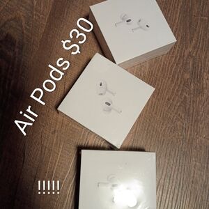 White Wireless Earbuds